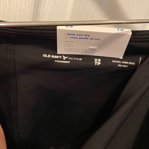 Old navy athletic skort - Picture 2 of 4